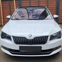 Skoda Superb 1.4 AMT, 2015, 89 000 км, с пробегом, цена 2 250 000 руб.