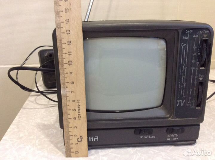 Телевизор electra переносной с радио. Рабочий