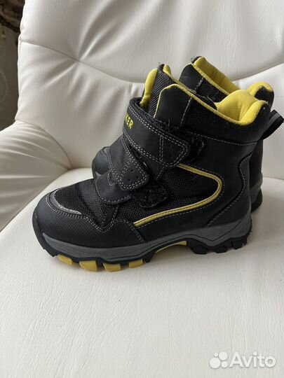 Ботинки утепленные