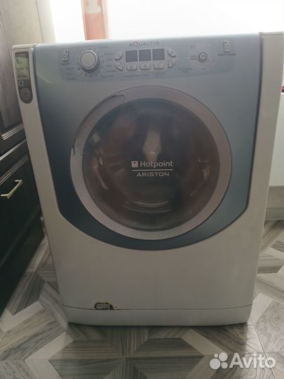 Продам стиральную машину на запчасти