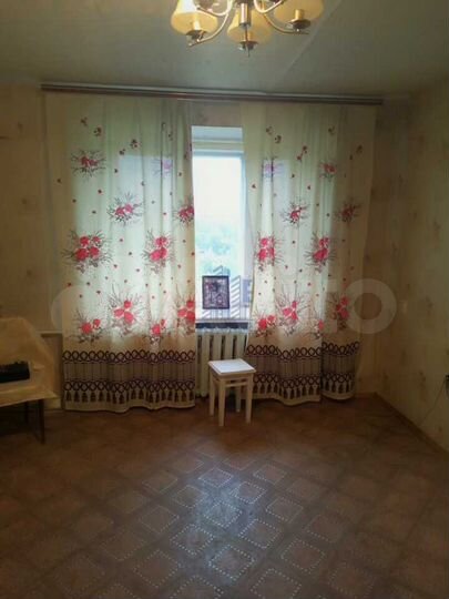 Комната 13,5 м² в 4-к., 5/5 эт.