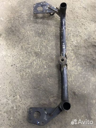 Балка передняя Volkswagen Passat B5