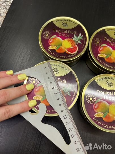 Банки металические из под леденцов