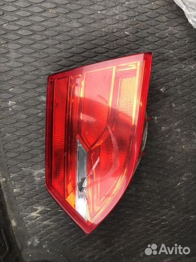 Внутренний задний стоп-сигнал jetta 6