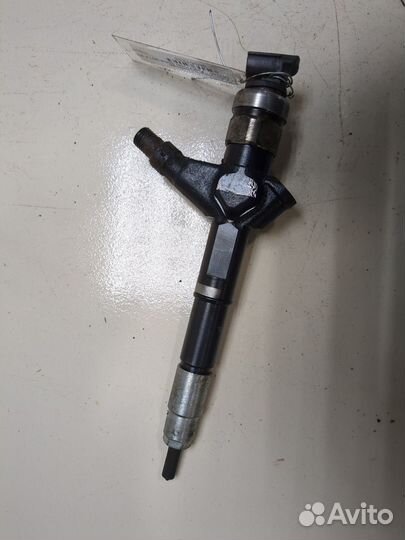 Форсунка топливная Nissan Pathfinder, 2006