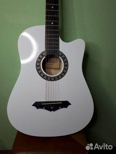 Гитара глянец белая 