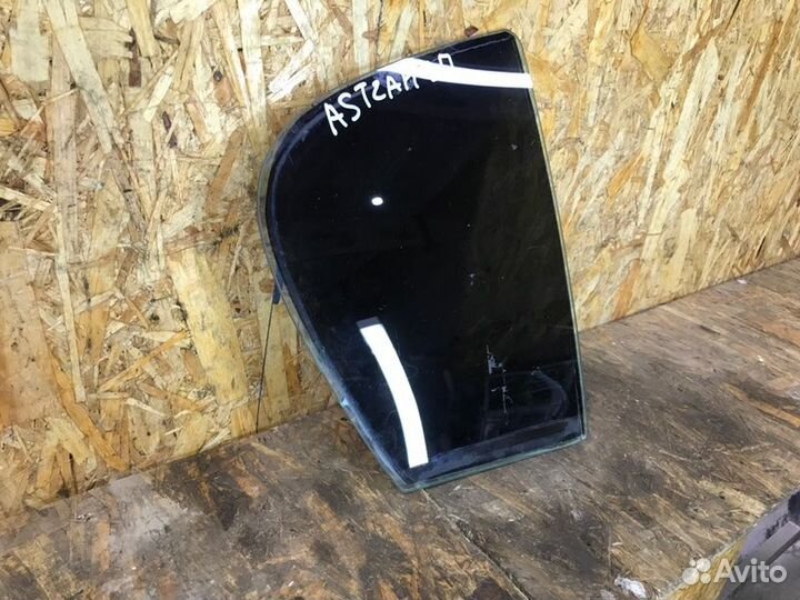 Форточка двери задняя правая Opel Astra H седан