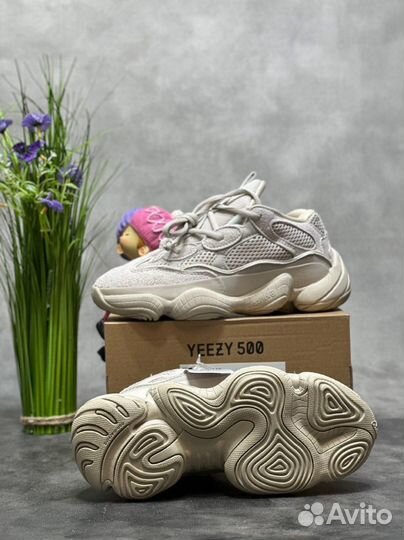 Кроссовки женские Adidas Yeezy 500