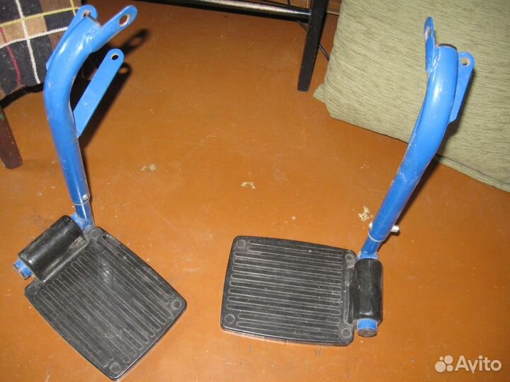 Детские дерев костыли