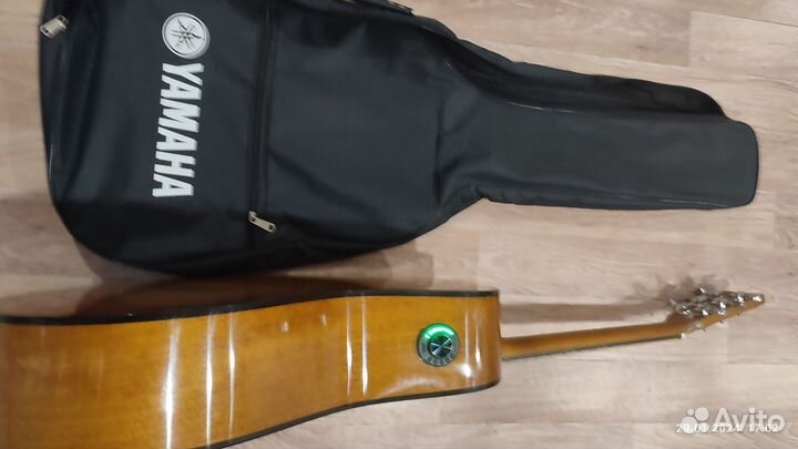 Акустическая гитара трансакустическая новая