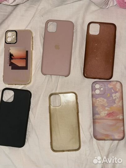 Чехлы на iPhone 11