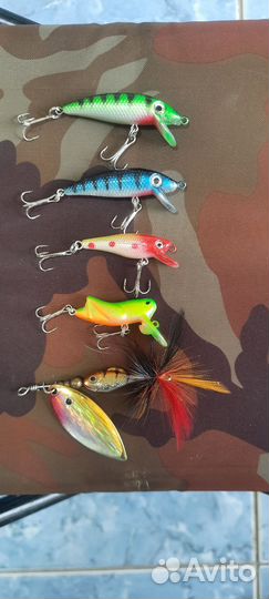 Набор блесен и воблеров