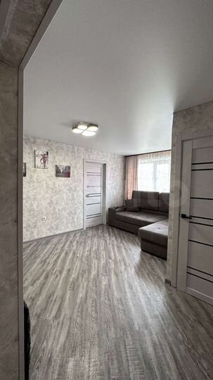 2-к. квартира, 47 м², 5/5 эт.