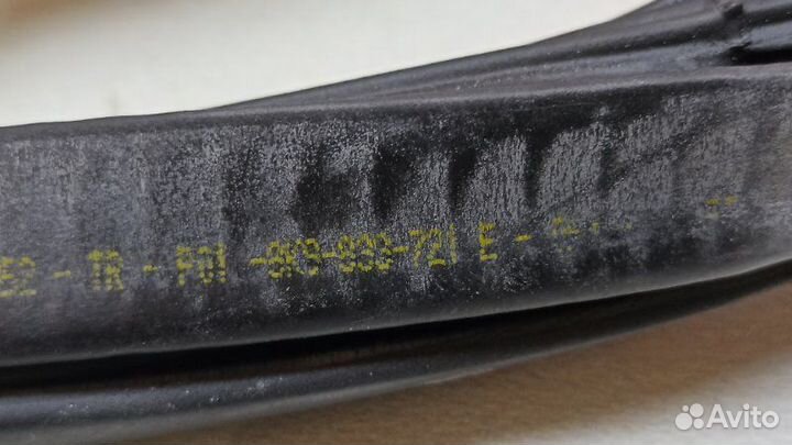Уплотнитель проема задний Audi A4 B8 cala 2008
