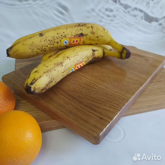 Подарок с именной гравировкой Доска кухонная