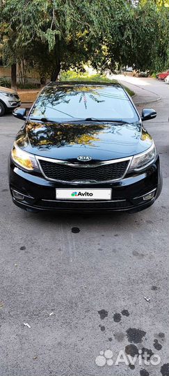 Kia Rio 1.6 AT, 2012, битый, 200 000 км