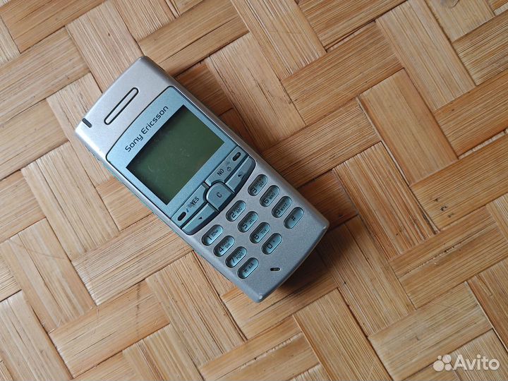 Sony Ericsson T105