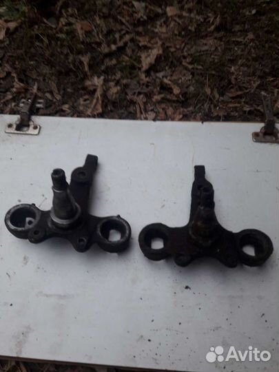 Поворотный кулак заз 968