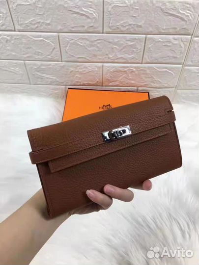 Hermes Kelly woc to go