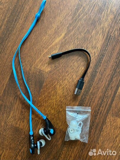 Беспроводные наушники QCY спортивные