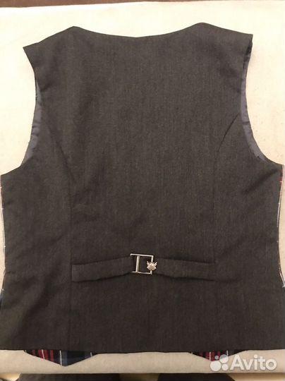 Жилетка школьная дл мальчика и девочки