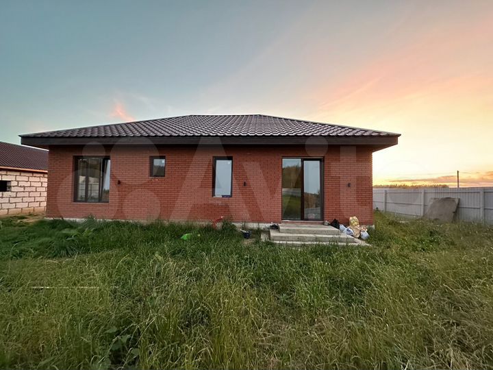 Коттедж 110 м² на участке 10 сот.