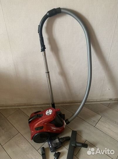 Пылесос Tefal Compact Power Cyclonic