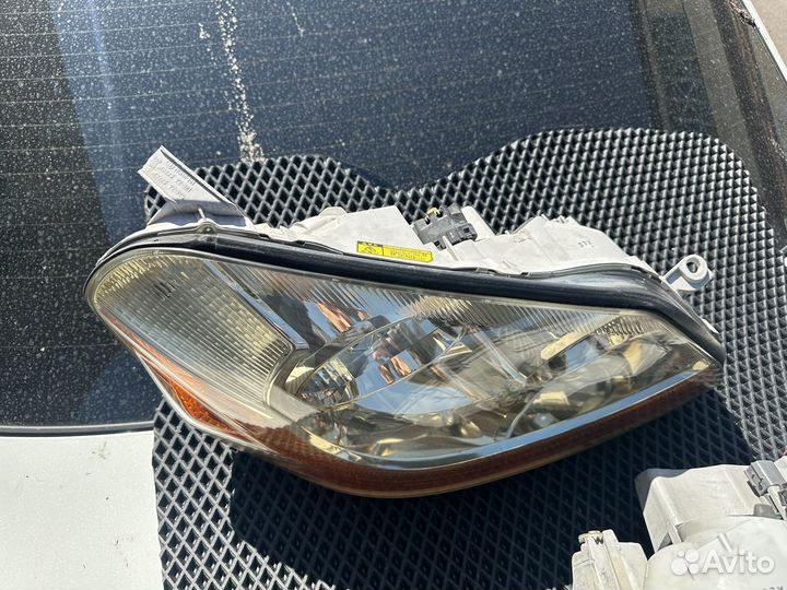 Фары Toyota Mark II jzx110