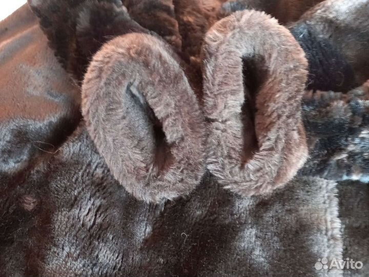 Продам шубу искусственный мех USA