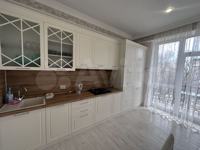 2-к. квартира, 80 м², 2/5 эт.