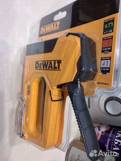 Степлер для скоб и гвоздей dewalt dwhttr350-0
