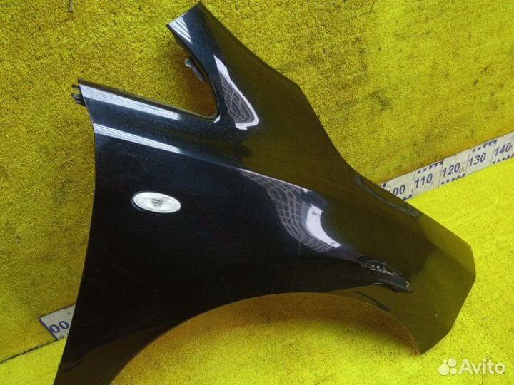 Крыло переднее правое Nissan Leaf AZE0 EM57