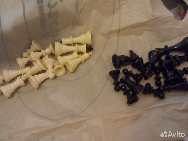 Два набора шахмат изг СССР (оба ни комплект)