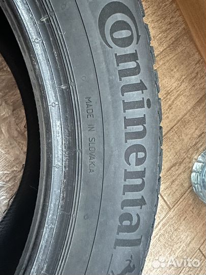 Continental ContiVikingContact 7 215/55 R17