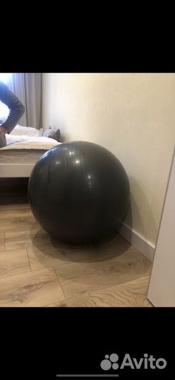 Гимнастический мяч фитбол