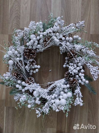 Венок новогодний новый