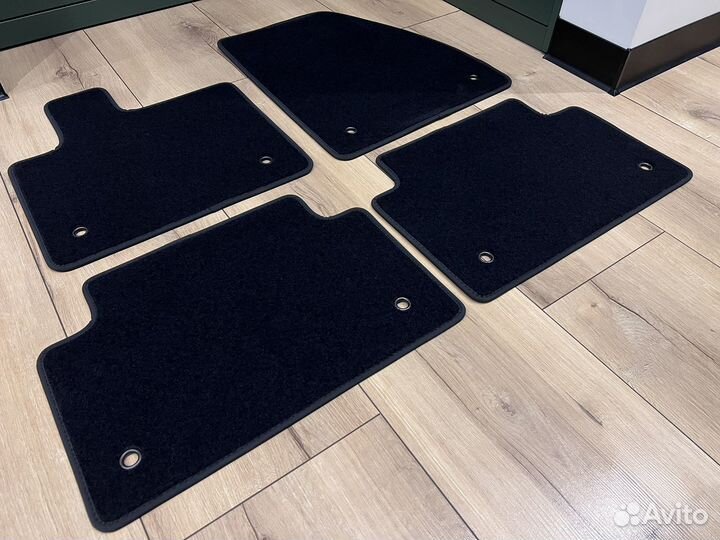 Новые оригинал коврики Range Rover Evoque L551 New