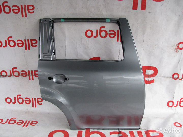 Skoda Yeti дверь задняя правая 2013+