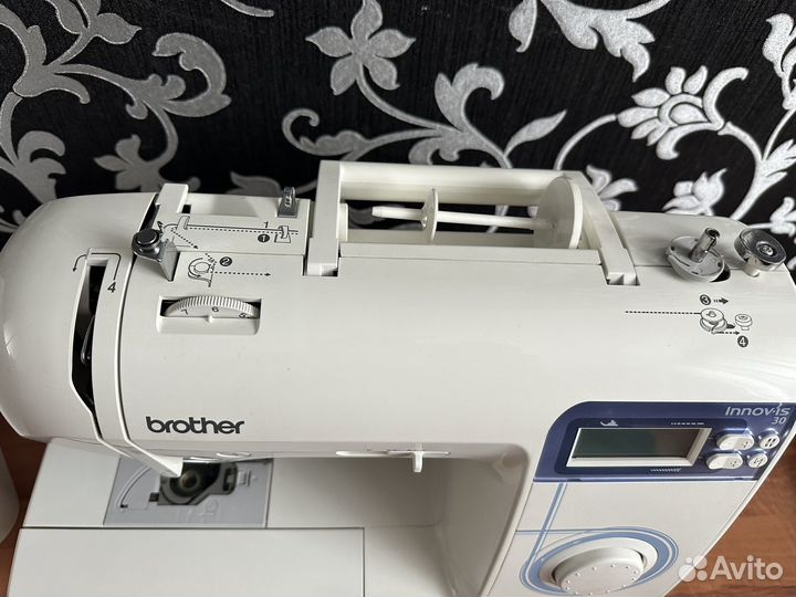 Швейная машинка brother
