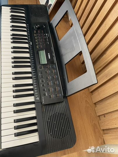 Синтезатор yamaha psr е273