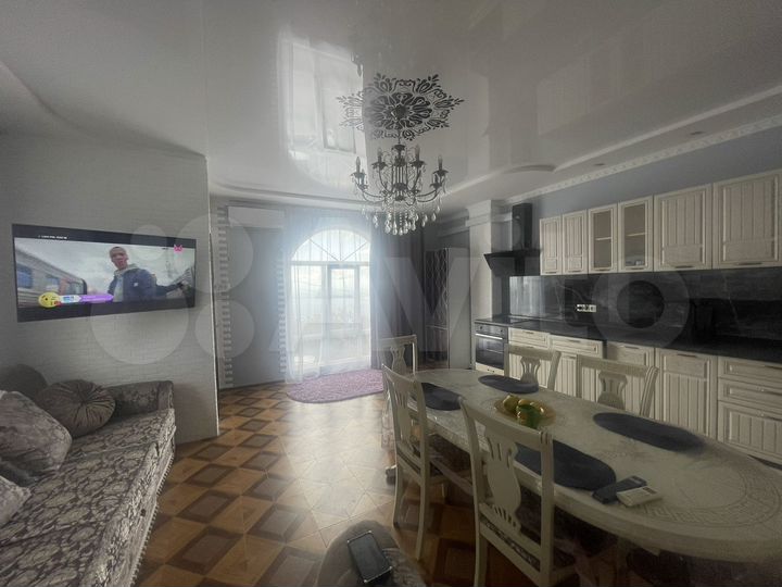 2-к. квартира, 59 м², 2/5 эт.