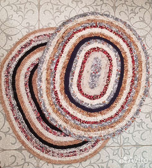 Коврик ручной работы