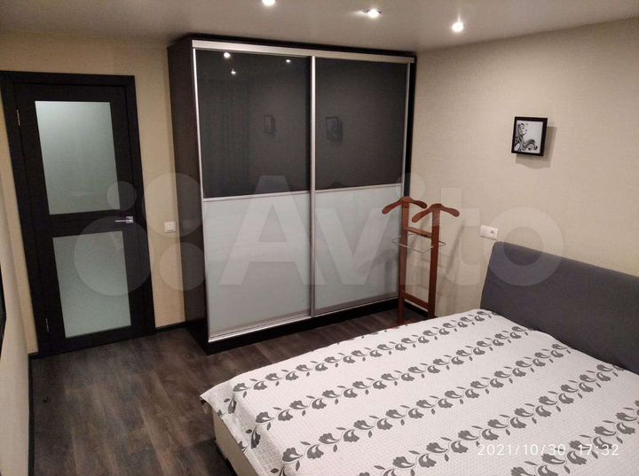 2-к. квартира, 75 м², 1/10 эт.