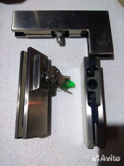 Замок,петли, ручки, для стеклянных дверей