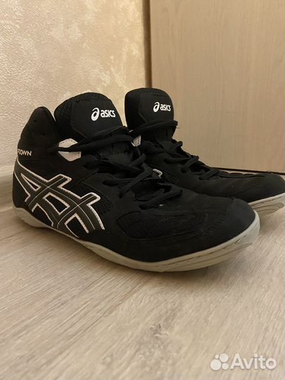 Борцовки Asics