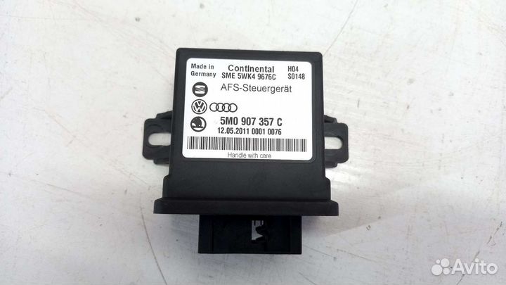 Блок света Volkswagen Passat CC