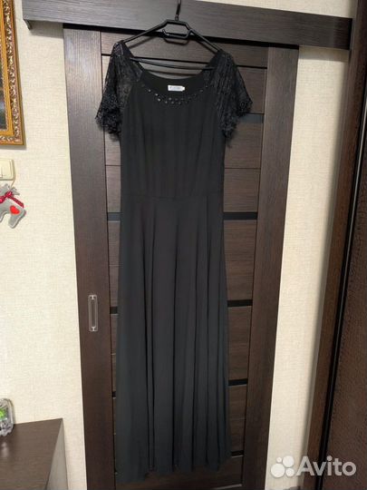 Платья доинные