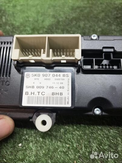 Блок управления климатической установкой VW Tigua