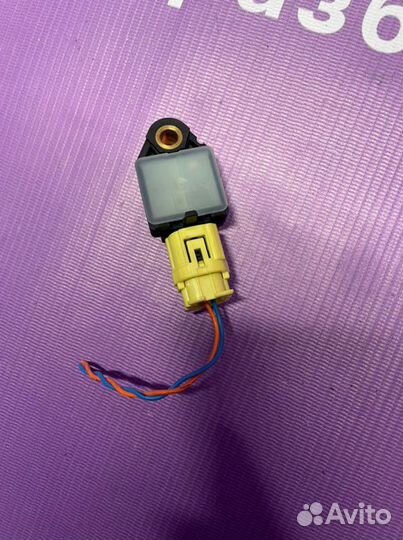 Датчики удара Kia Ceed ED G4FC 2010