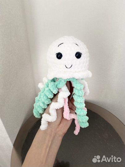 Мягкая игрушка вязанная Осьминог ручная работа